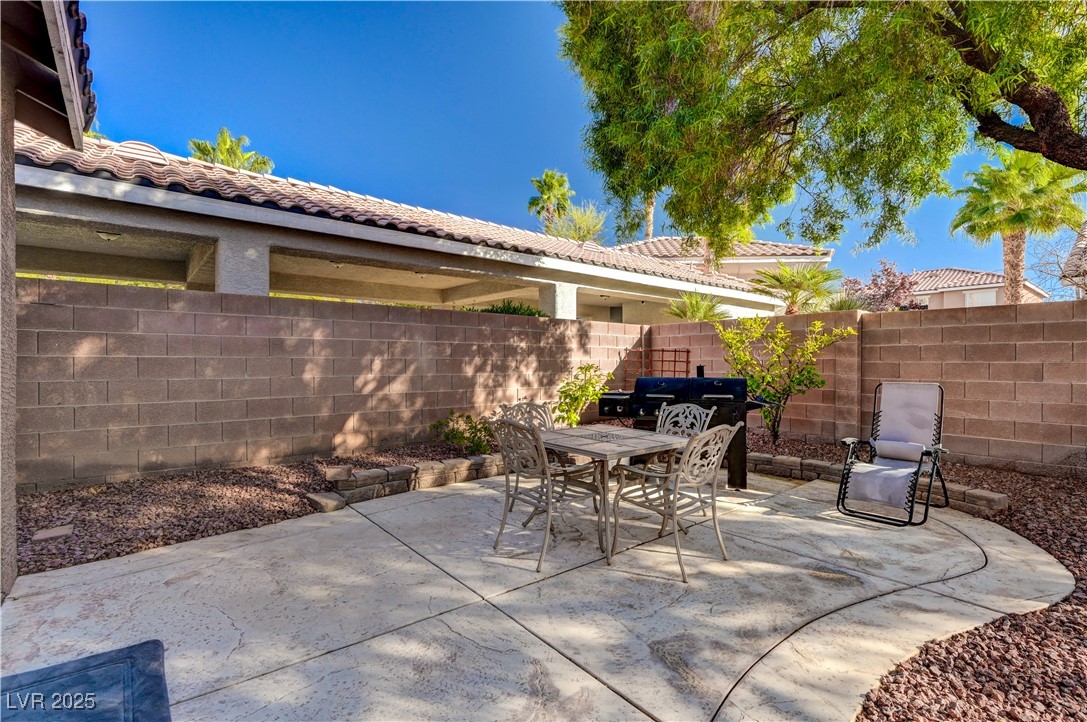 973 Park Walk Avenue