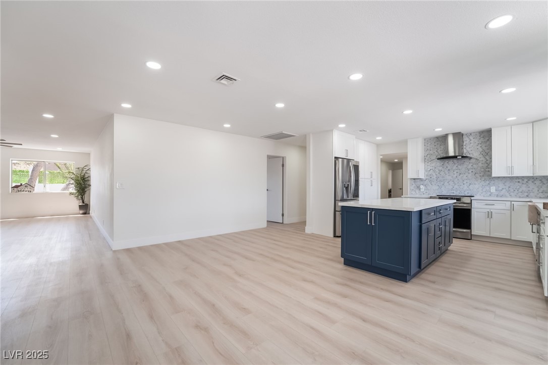 611 East Fairway Road