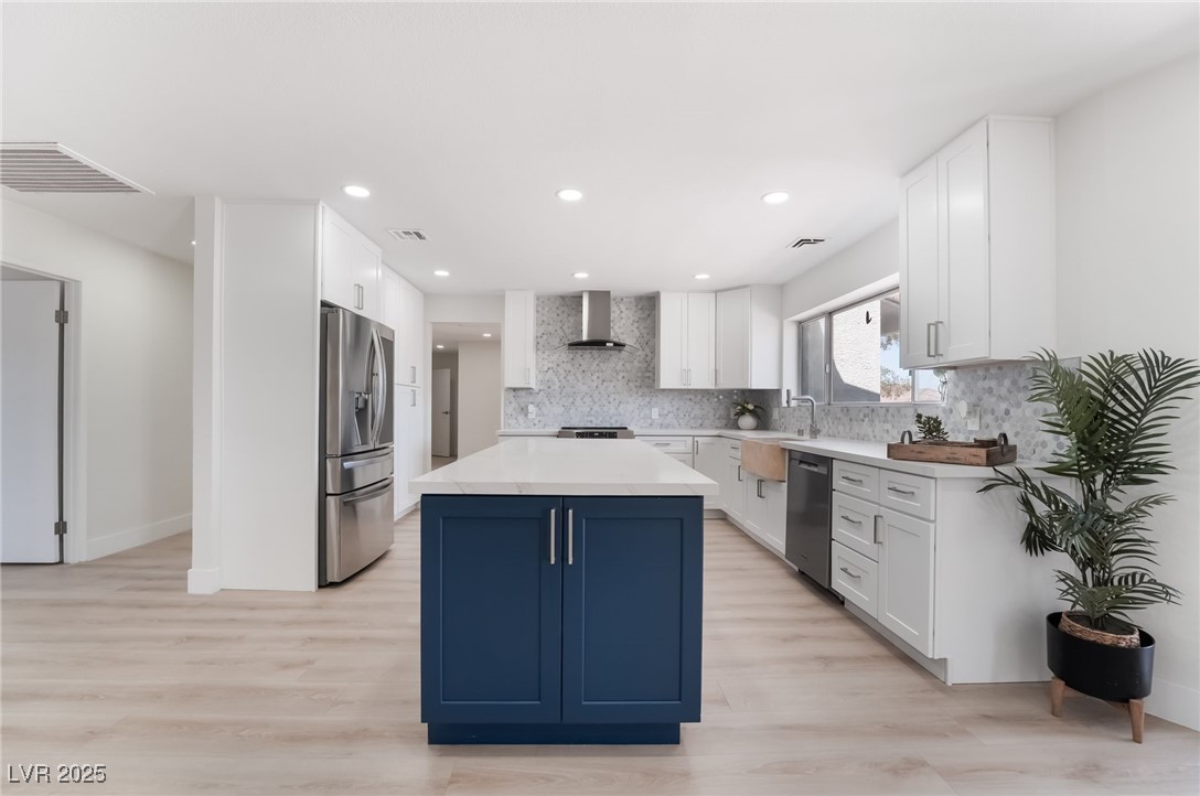 611 East Fairway Road