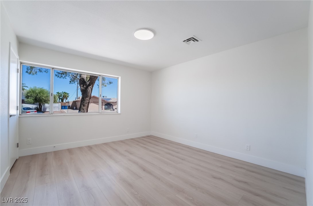 611 East Fairway Road