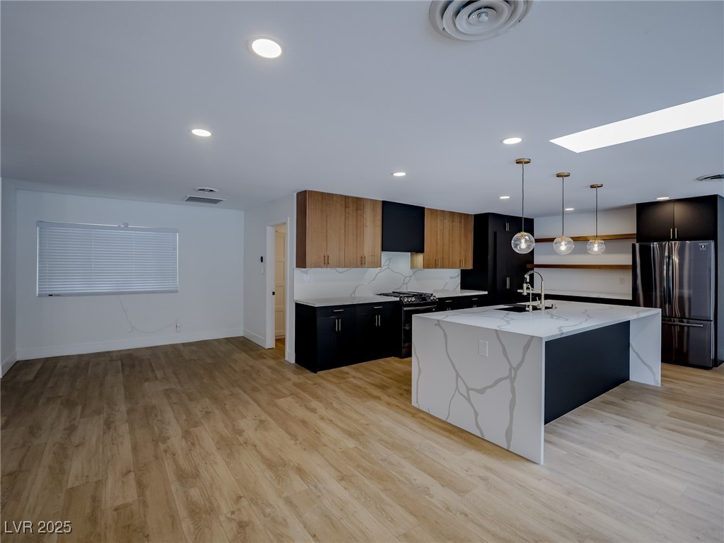 3012 Bryant Avenue