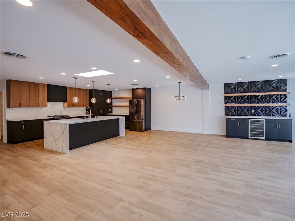 3012 Bryant Avenue