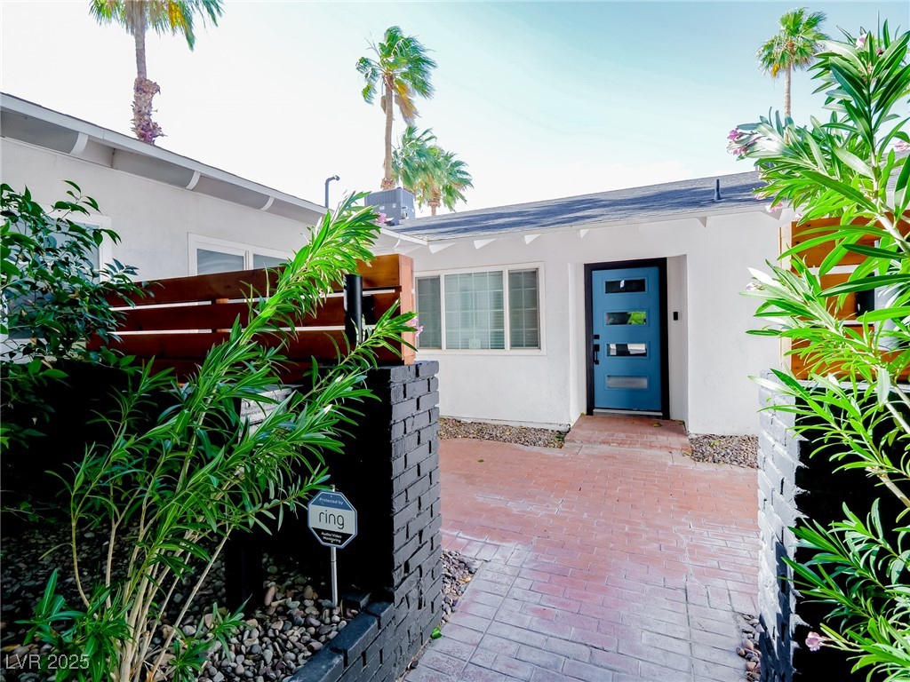 3012 Bryant Avenue
