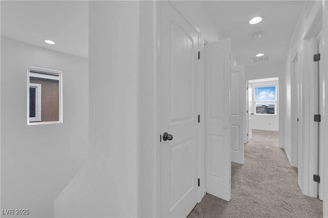 3818 Walnut Valley Avenue