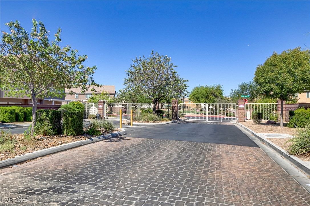 4768 Longshot Drive