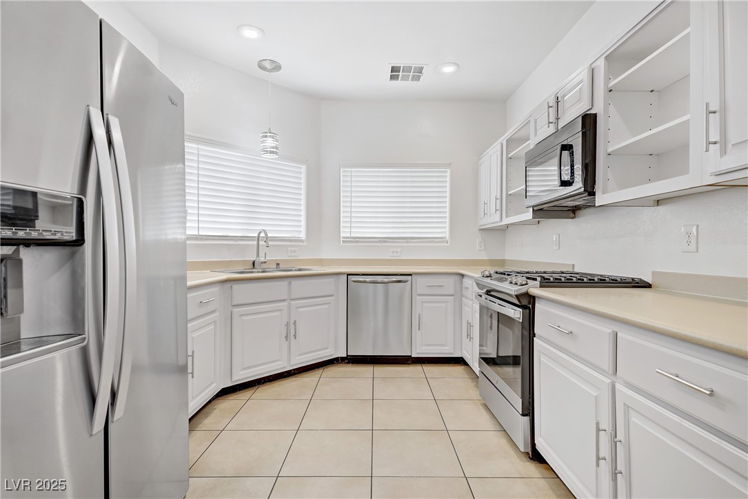 4768 Longshot Drive