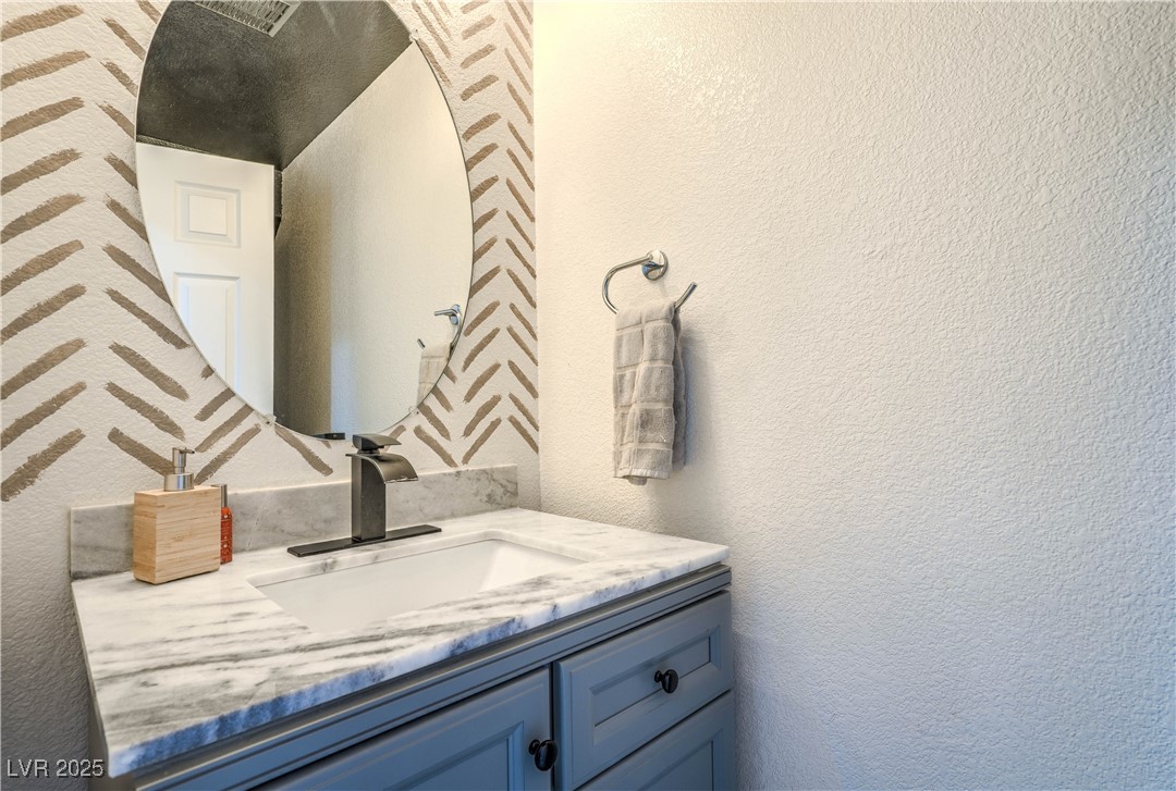 9427 Liquid Loco Street