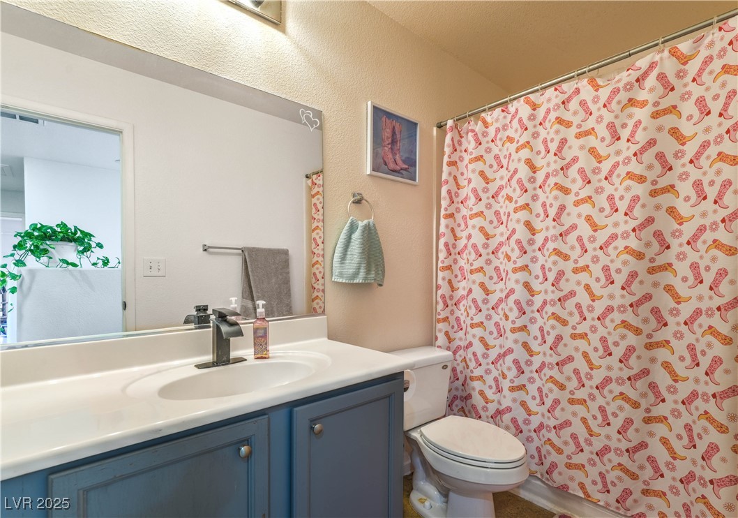 9427 Liquid Loco Street