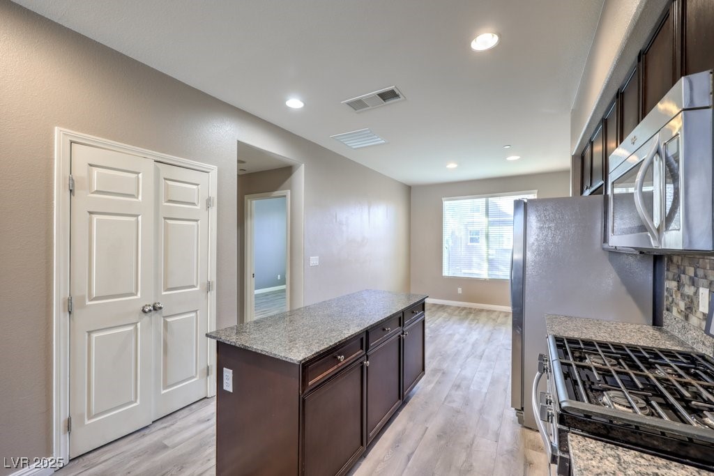 4516 Townwall Street