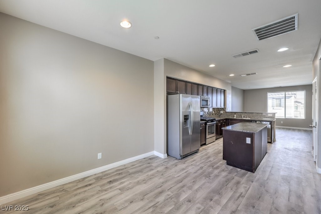 4516 Townwall Street