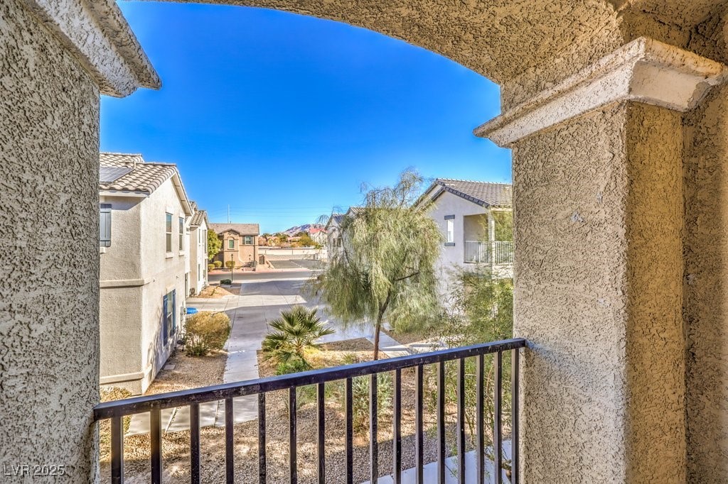 4516 Townwall Street