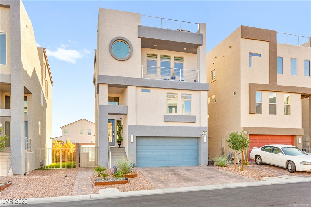 8011 Haywood Estate Avenue