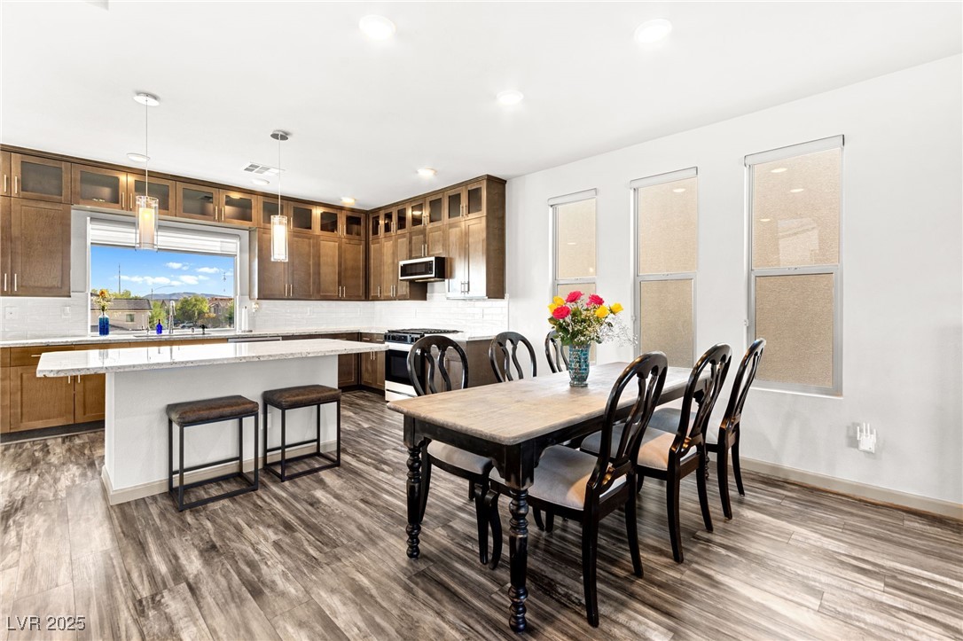 8011 Haywood Estate Avenue