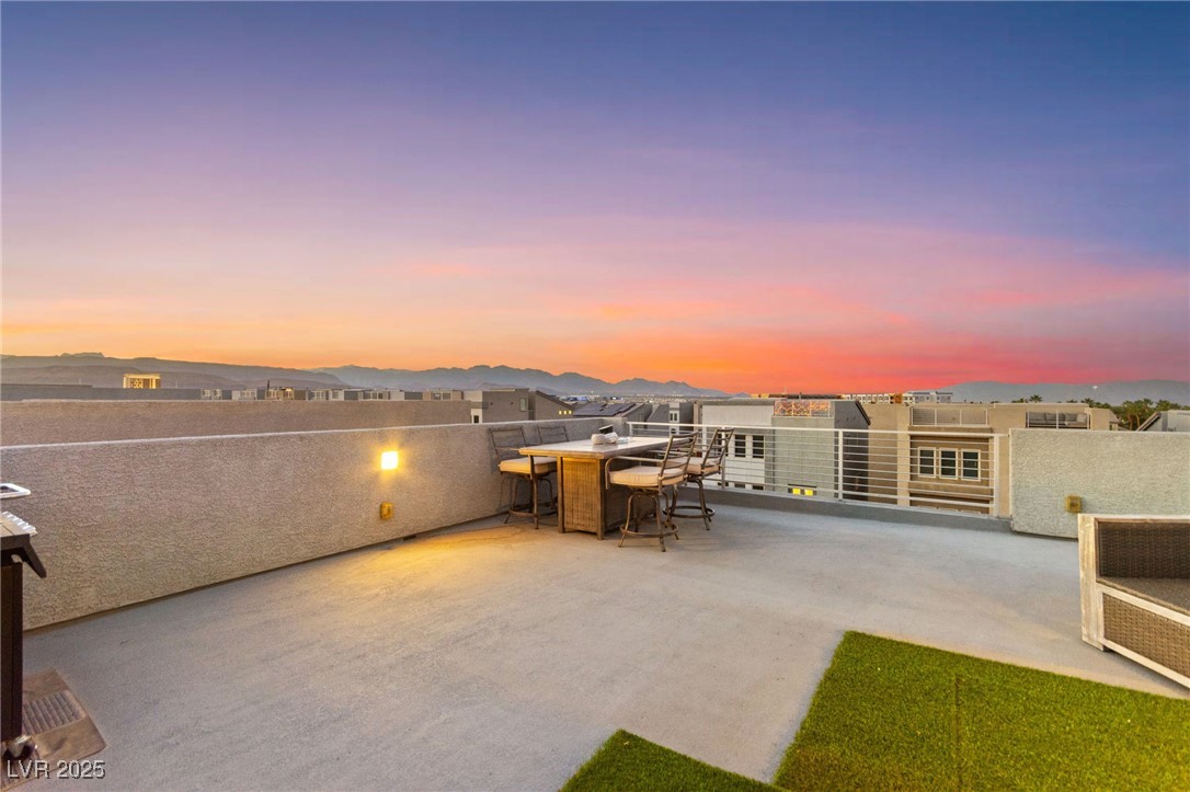 8011 Haywood Estate Avenue