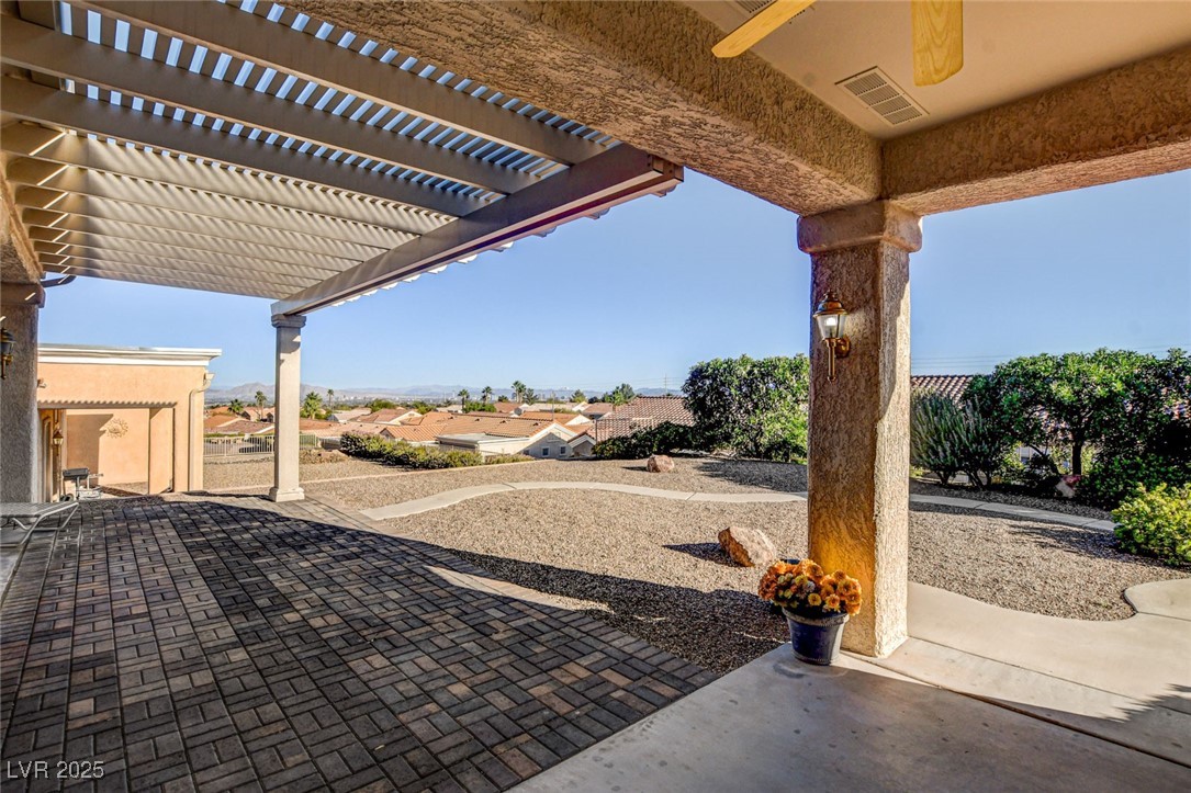 10737 Heritage Hills Drive