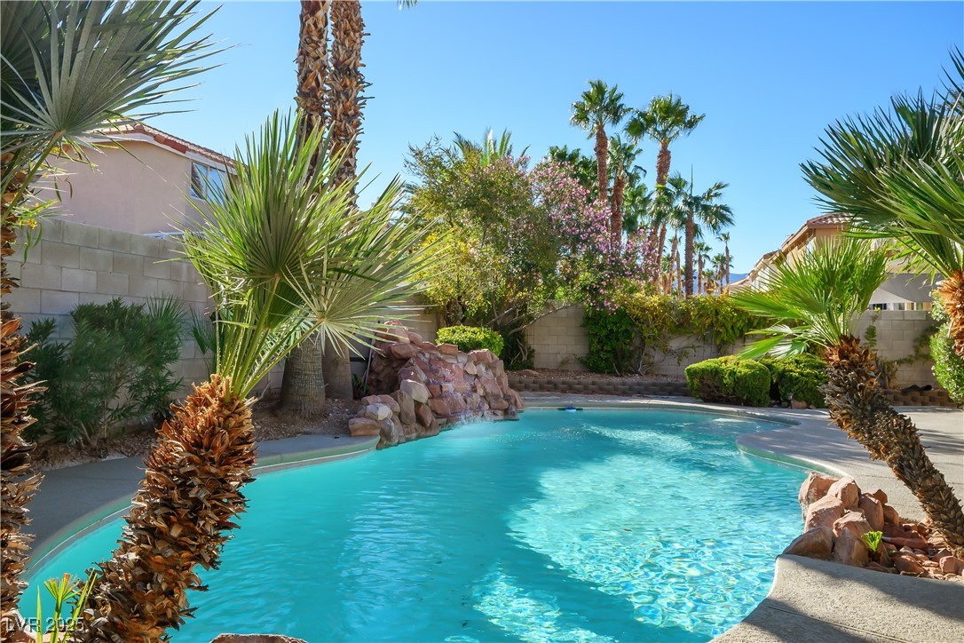 8725 Castle Hill Avenue