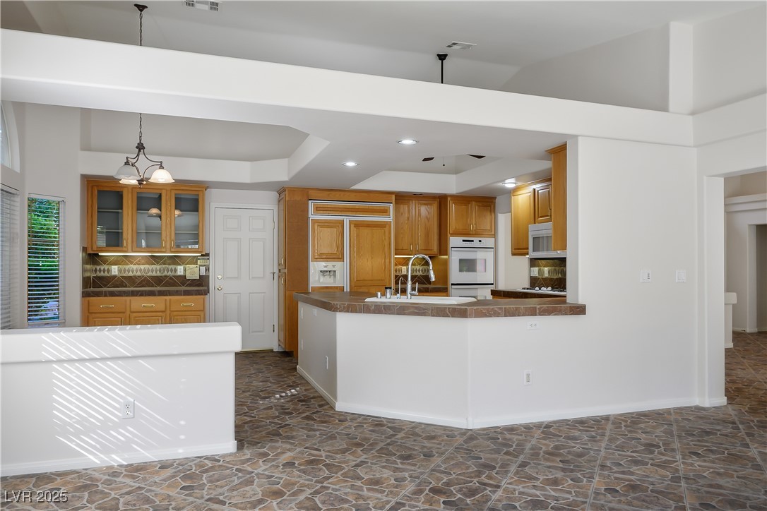 8725 Castle Hill Avenue