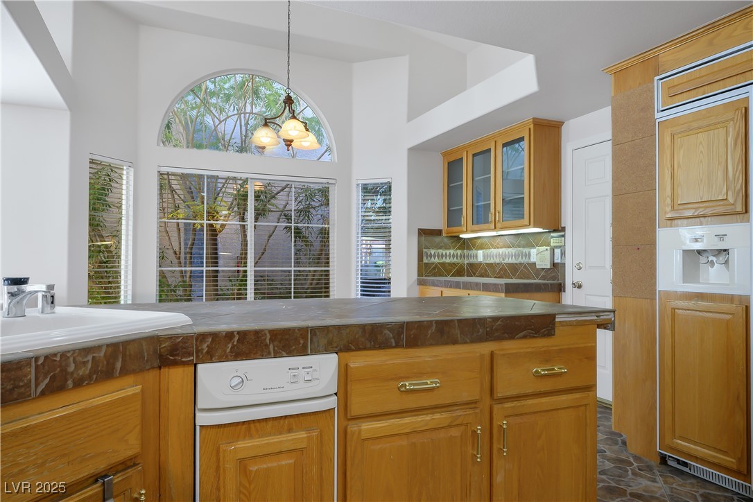 8725 Castle Hill Avenue