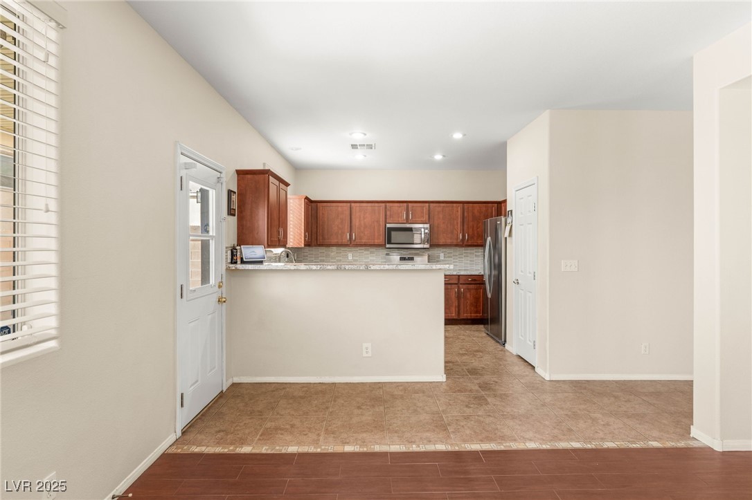 9025 Vintage Wine Avenue