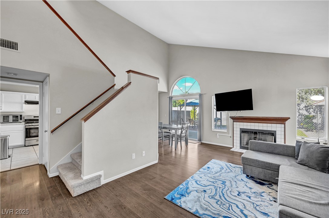 2010 Glistening Sands Drive