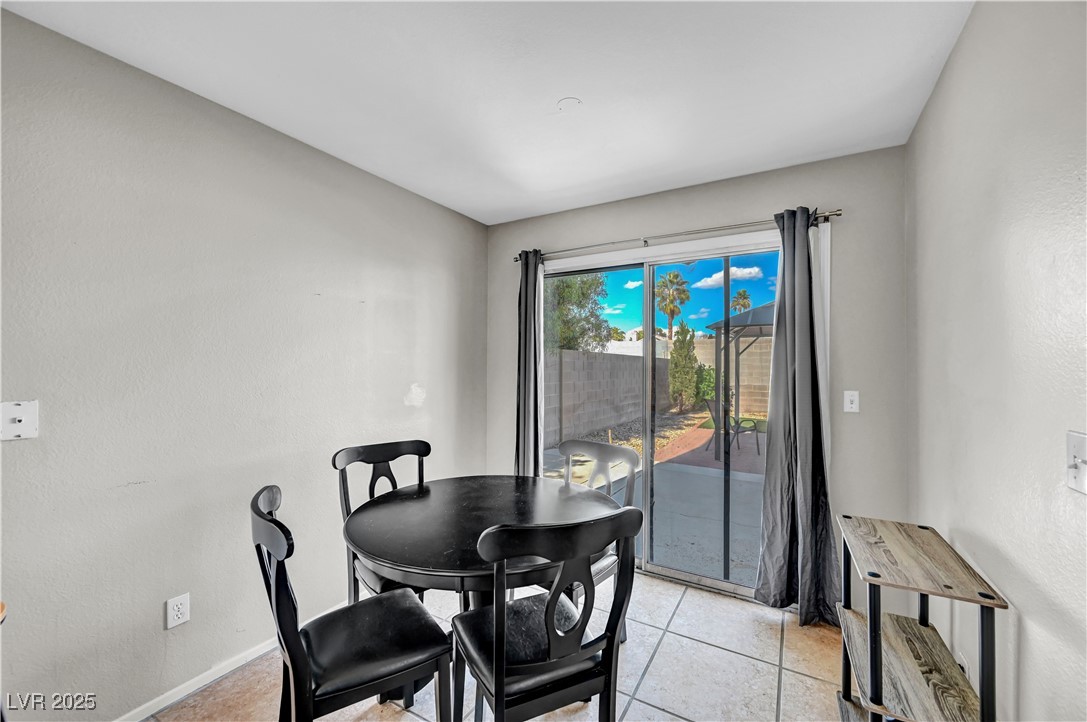 2010 Glistening Sands Drive