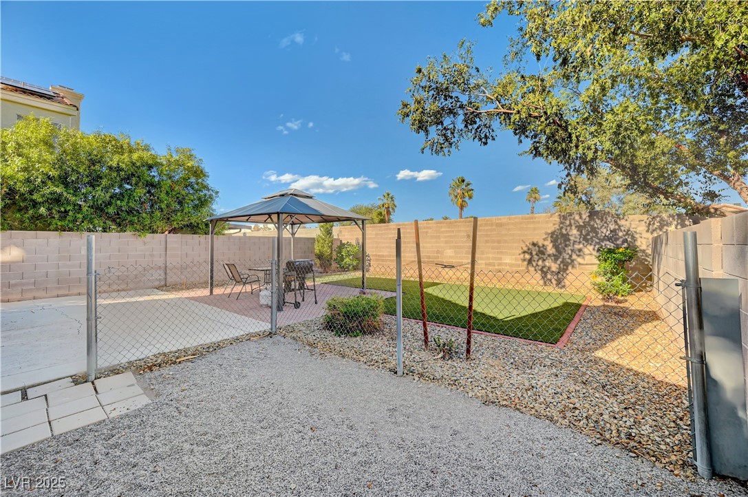 2010 Glistening Sands Drive