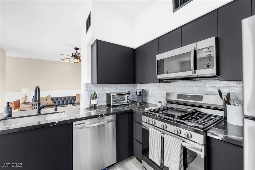 9050 West Warm Springs Road 2177