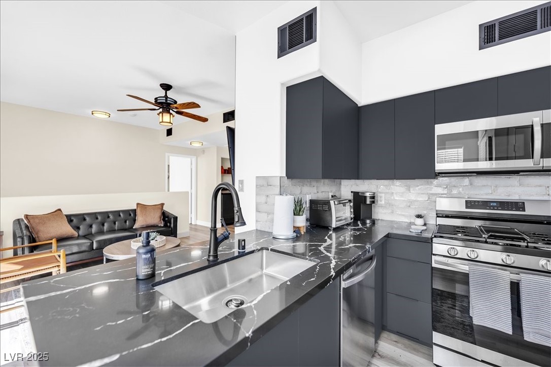 9050 West Warm Springs Road 2177