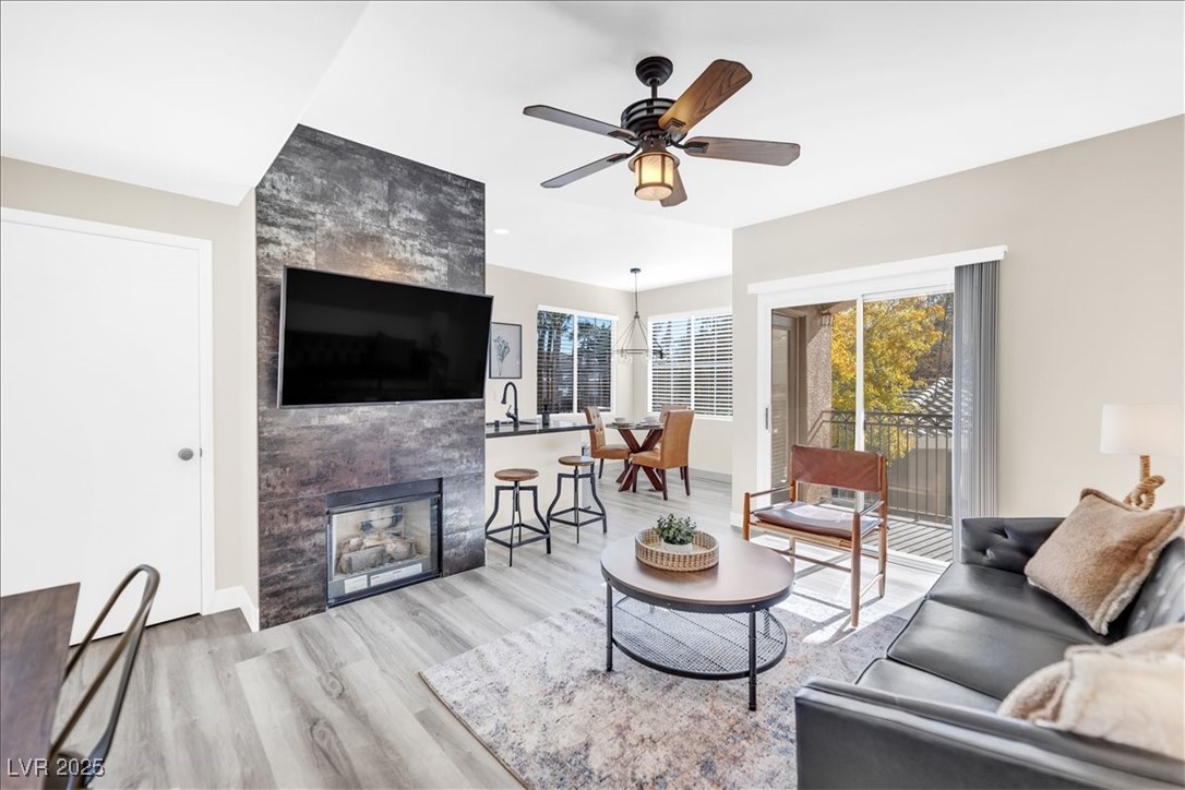 9050 West Warm Springs Road 2177