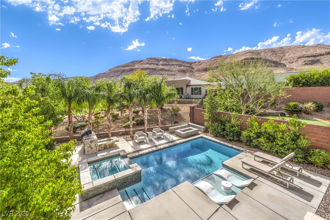 10337 Kesington Drive