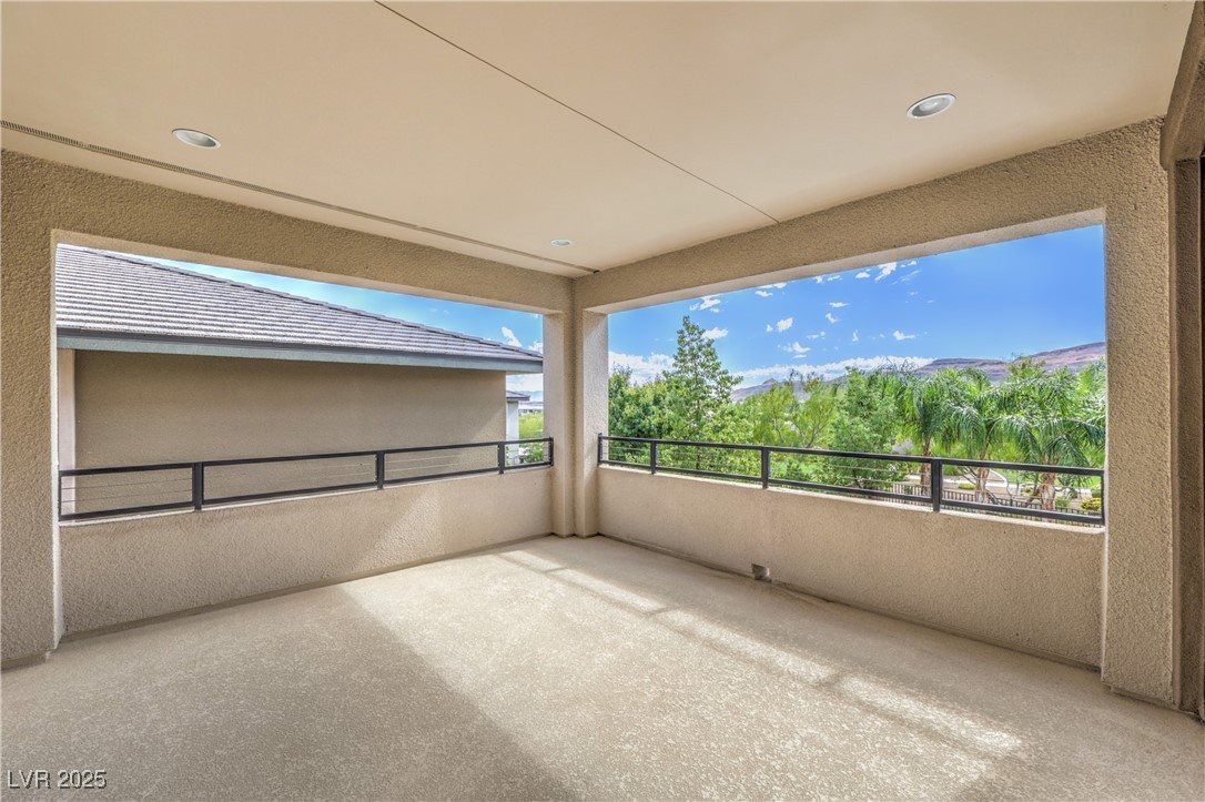 10337 Kesington Drive