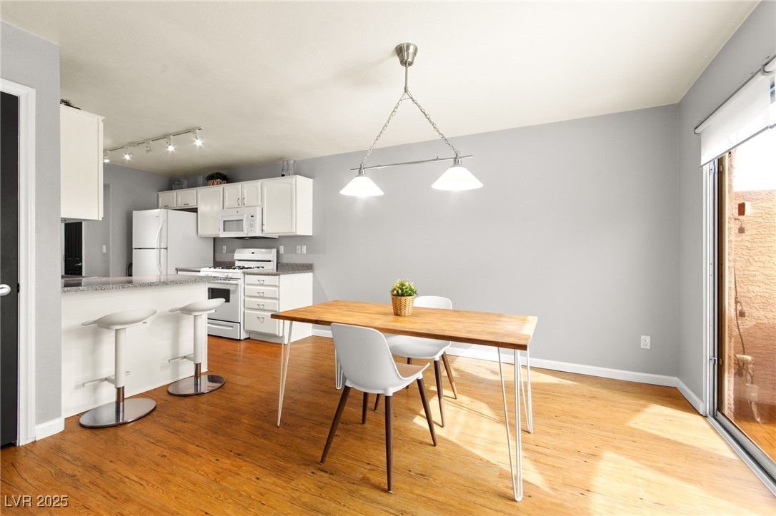 502 Crepes Place