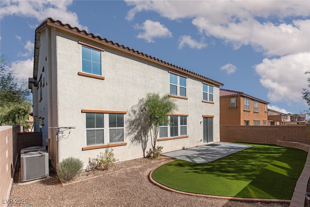 3225 Villa Pisani Court