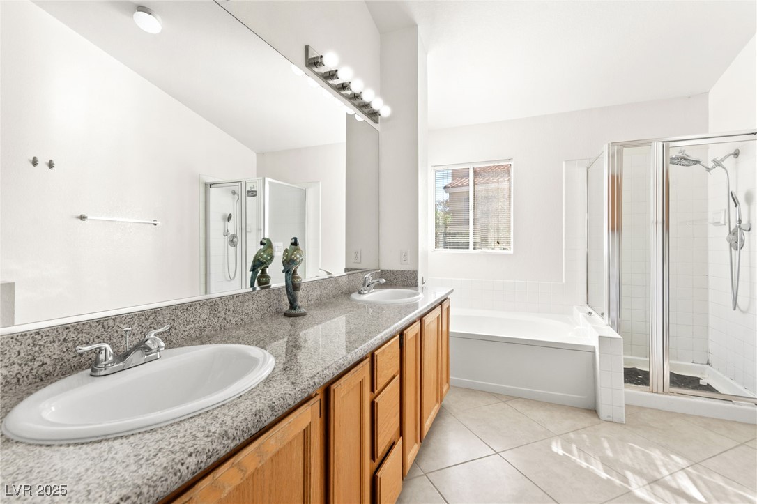 2113 Desert Peak Road