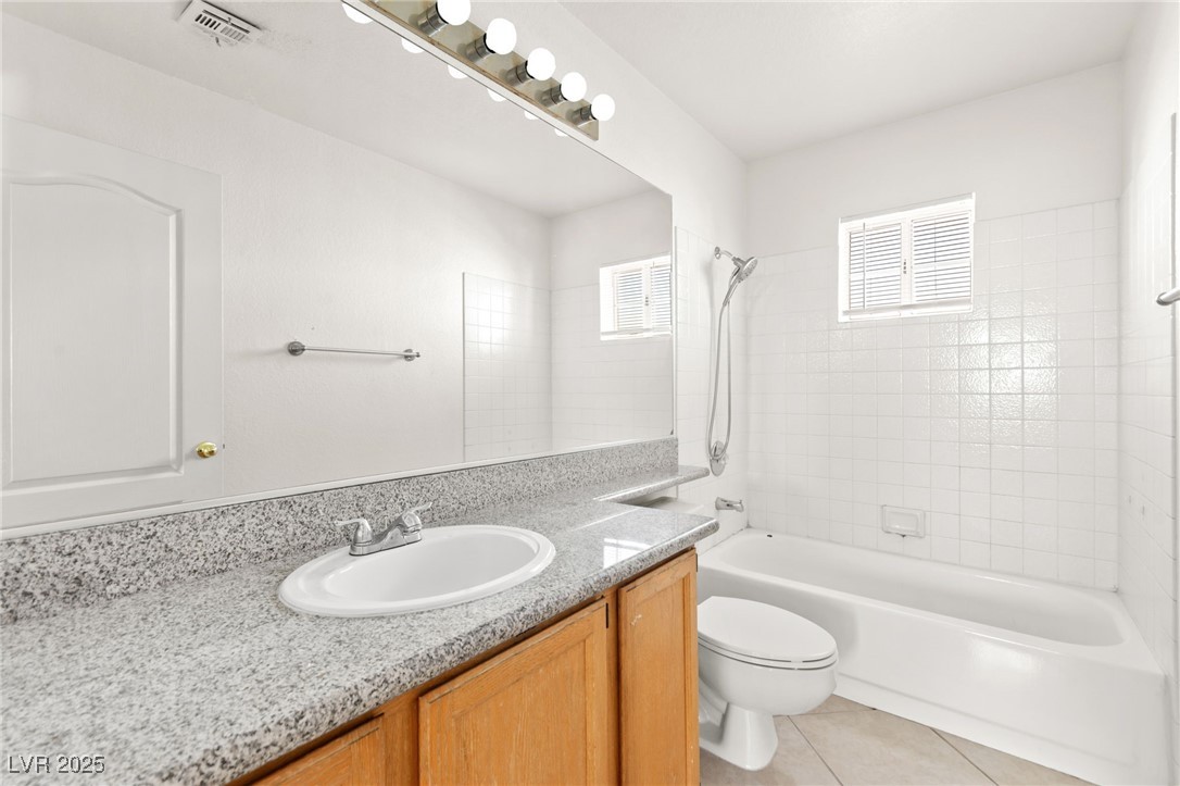 2113 Desert Peak Road