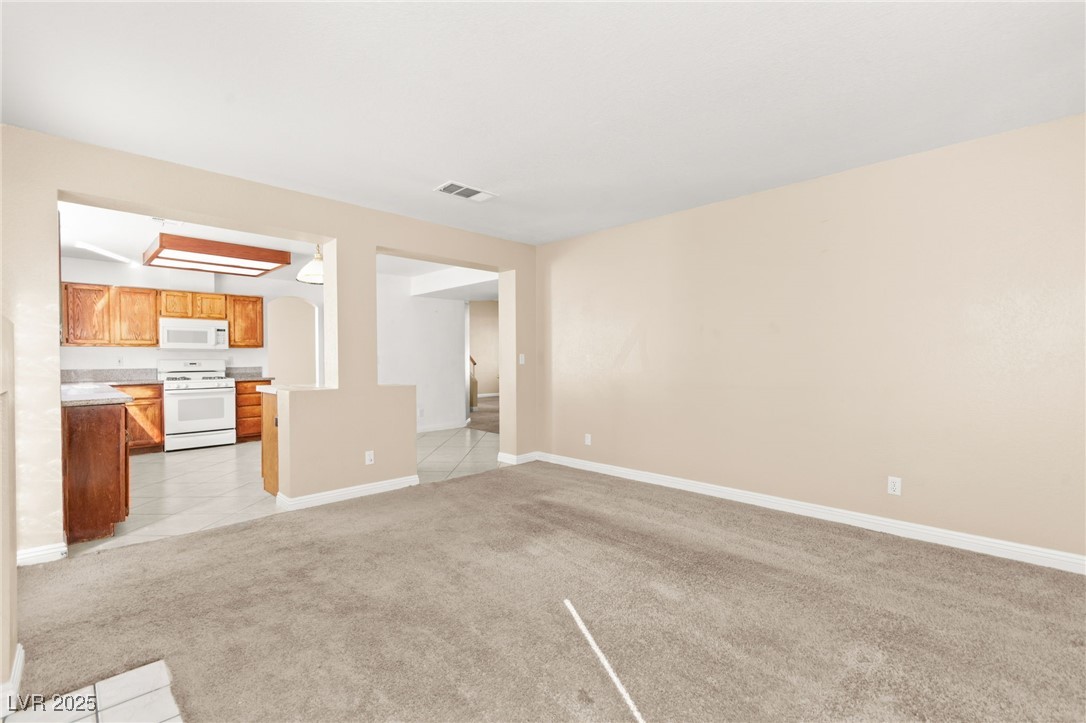 2113 Desert Peak Road