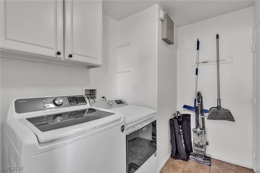 6132 Shadow Oak Drive