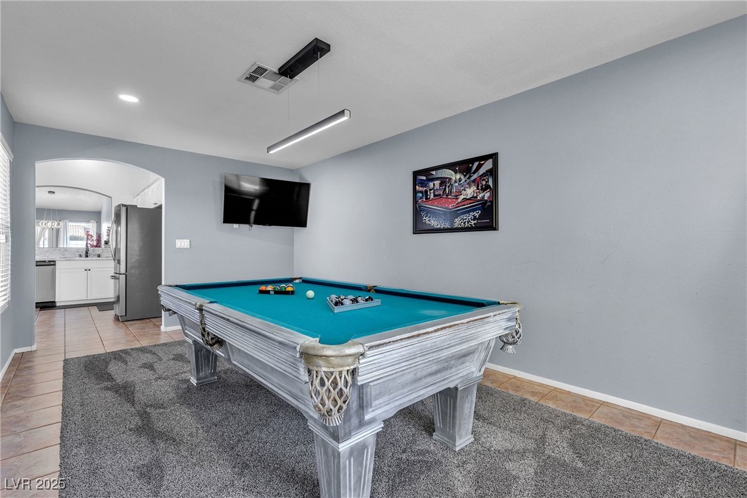6132 Shadow Oak Drive