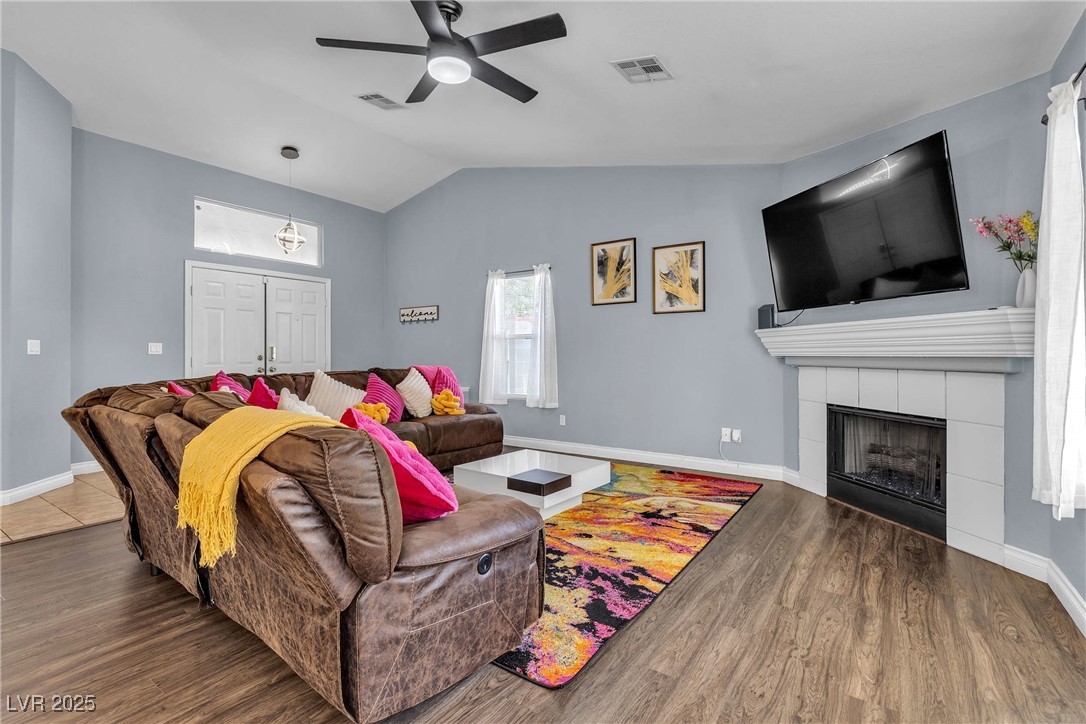 6132 Shadow Oak Drive