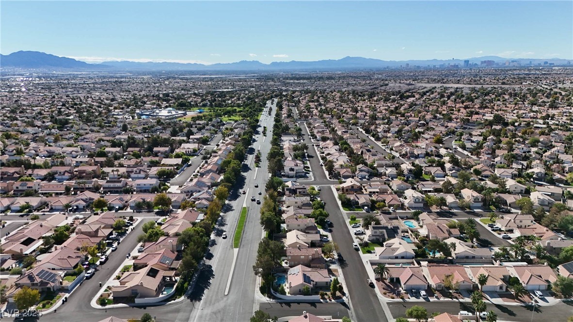 6132 Shadow Oak Drive