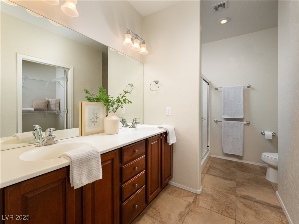 2525 Great Auk Avenue