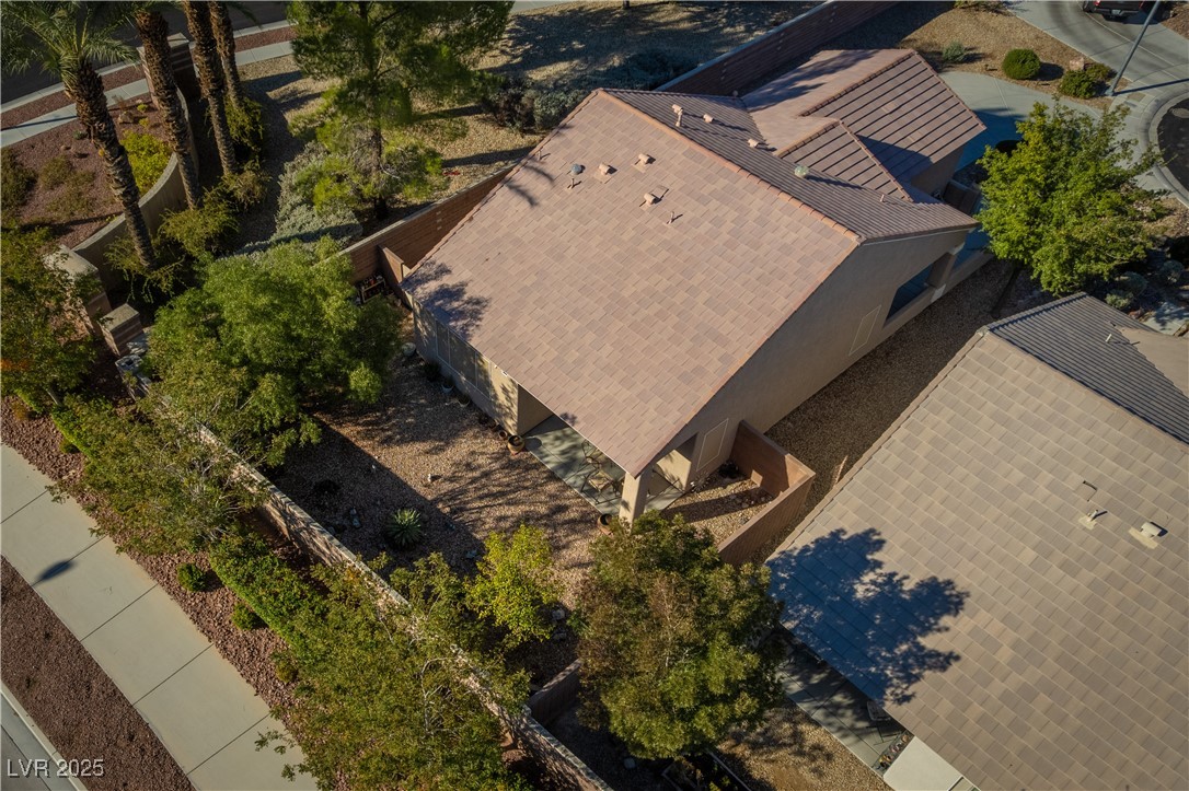 2525 Great Auk Avenue