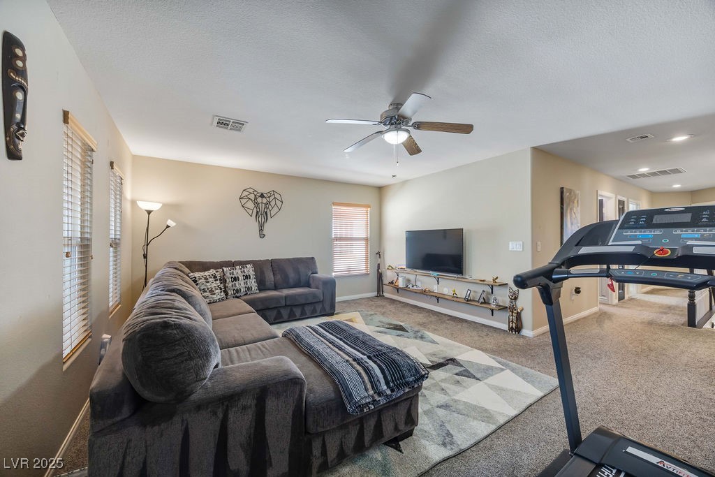 6046 Hidden Summit Street