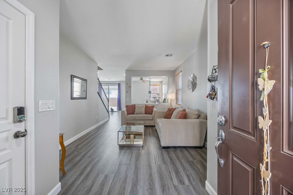 6046 Hidden Summit Street