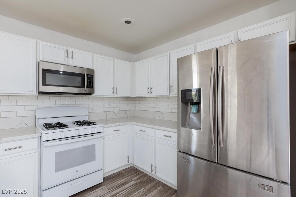 6080 Saint Petersburg Drive