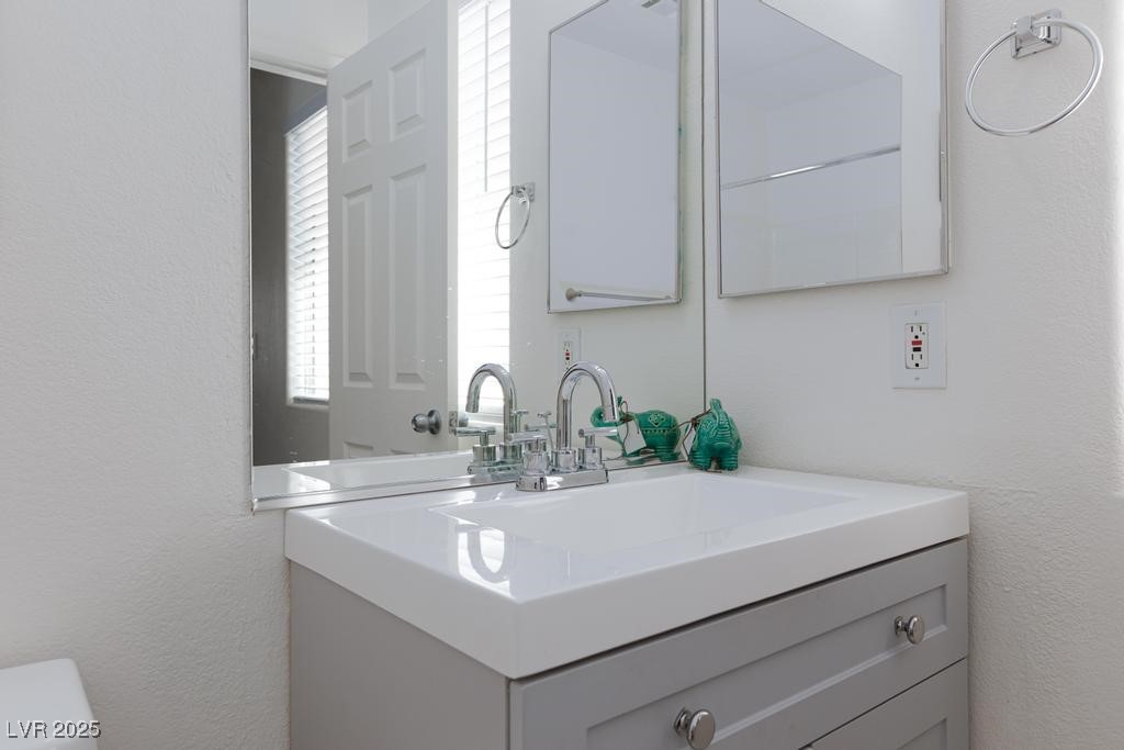 6080 Saint Petersburg Drive