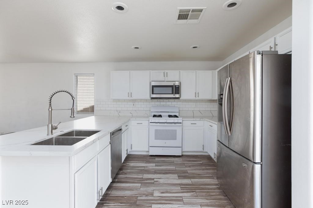 6080 Saint Petersburg Drive