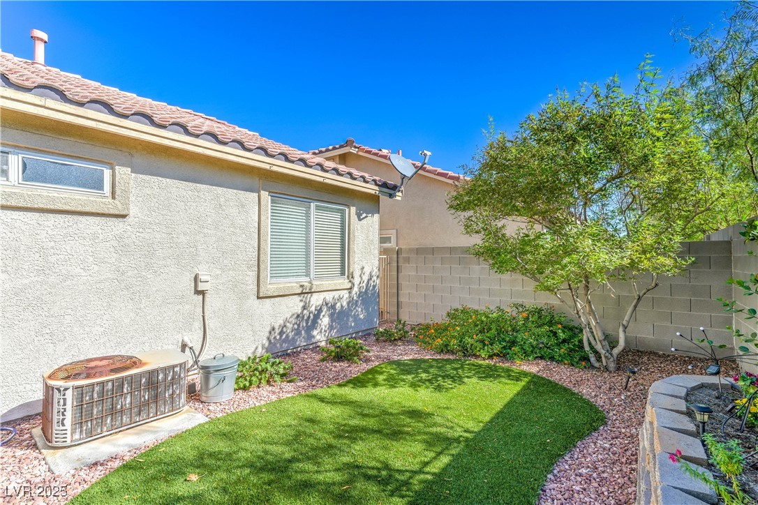 9713 Templemore Avenue 102