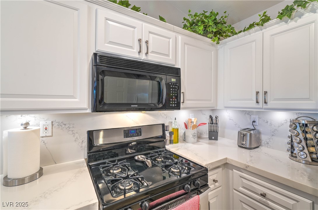 9713 Templemore Avenue 102