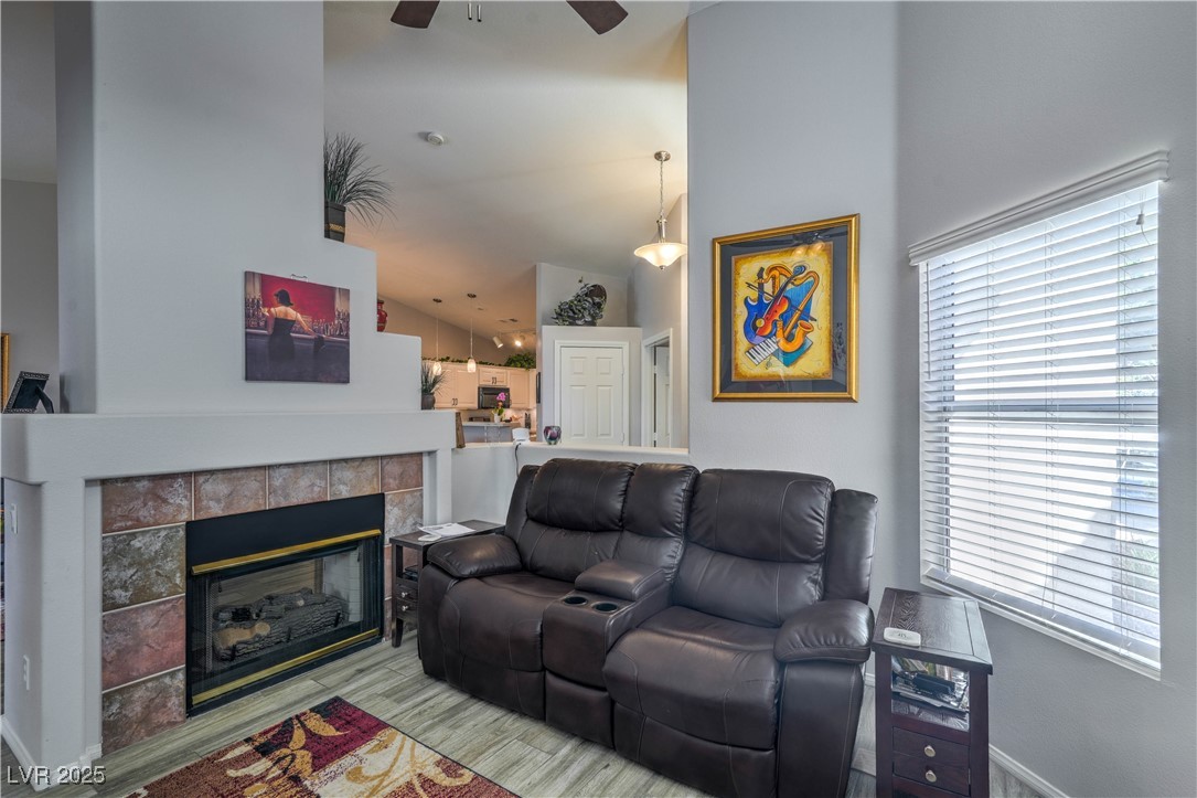 9713 Templemore Avenue 102